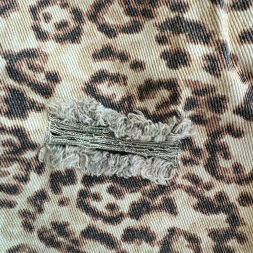 Style Rack Leopard Print jeans - Picture 5 of 11